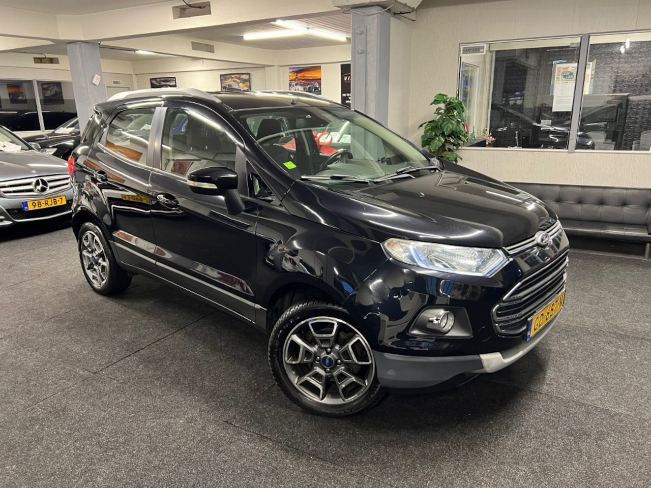 Ford EcoSport - 1.0 EcoB. Titanium *NAP*LED*2015 - AutoWereld.nl