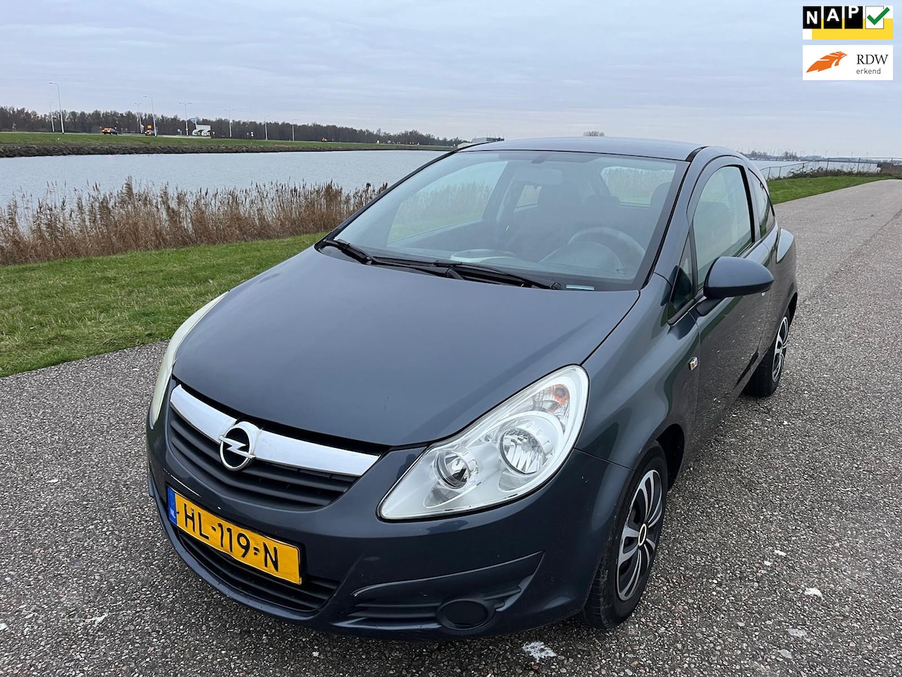 Opel Corsa - 1.0-12V Essentia* NIEUWE APK* NAP - AutoWereld.nl