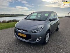 Hyundai ix20 - 1.4i i-Magine*Achter Camera* Parkeren sensor* NAP* APK* Airco* NAVI* Bluetooth* Elektrisch