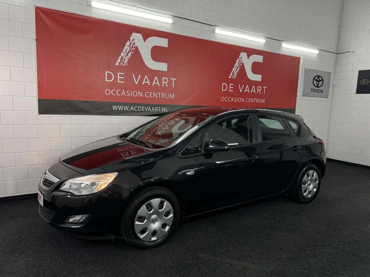 Opel Astra - 1.4 Turbo - 1EIGENAAR/AUTOMAAT/AIRCO/CRUISE/NAP - AutoWereld.nl