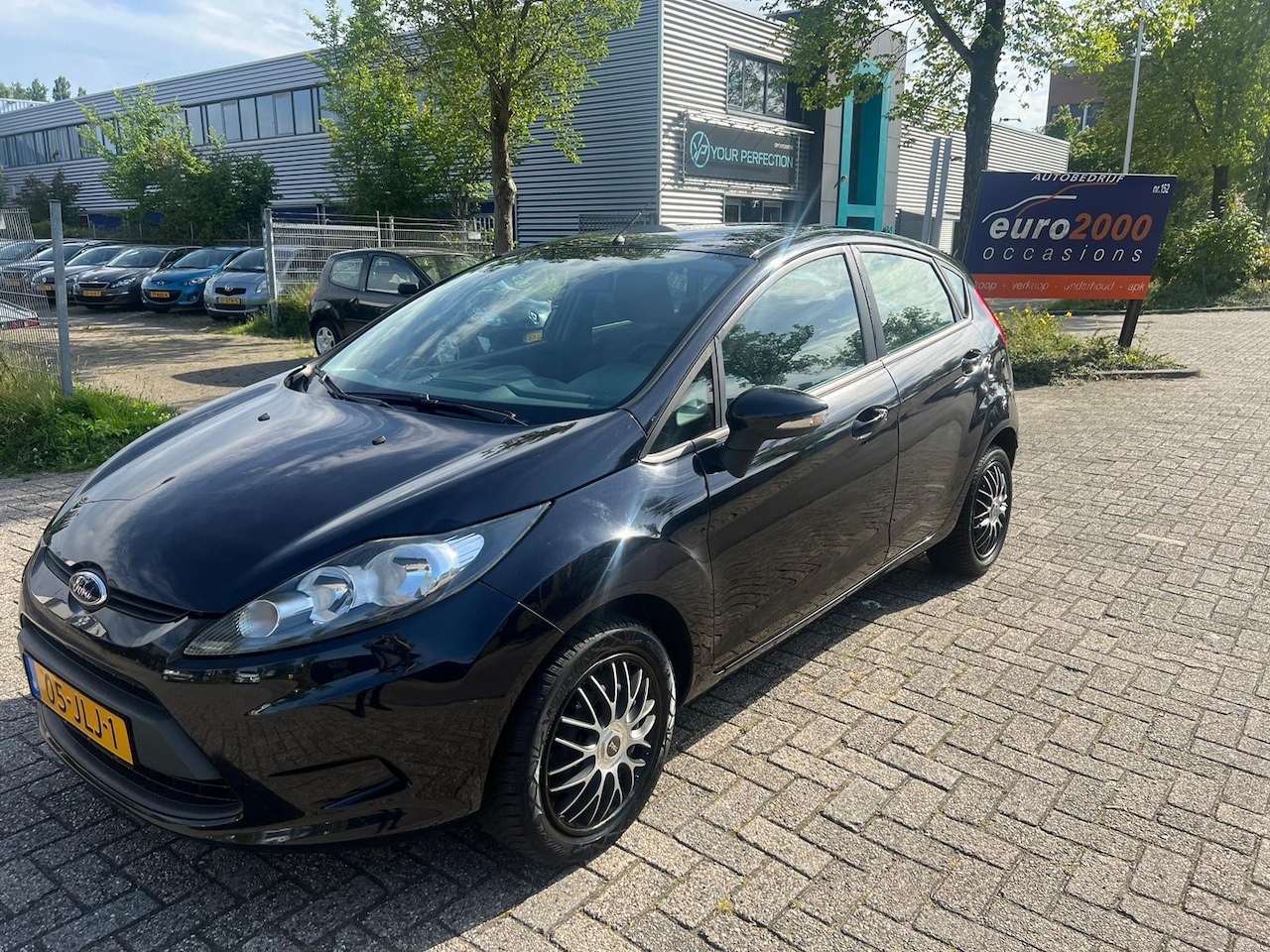 Ford Fiesta - 1.25 Limited - Zwart - Nette Staat - Airco - 5 Deurs - AutoWereld.nl