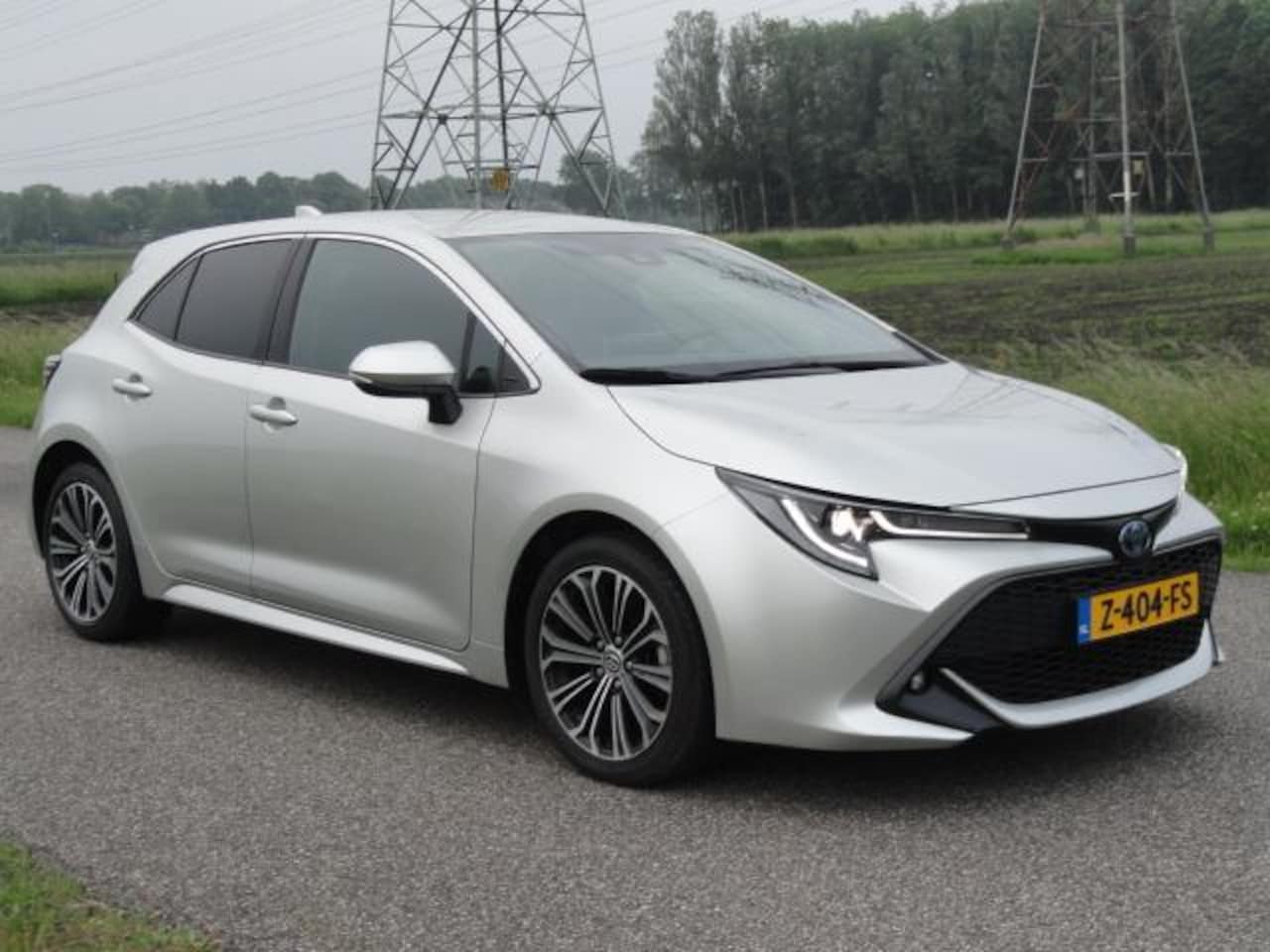 Toyota Corolla - 1.8Hybrid Dynamic Fulll LED+NAVIG+CAMERA+ADDAP CR - AutoWereld.nl