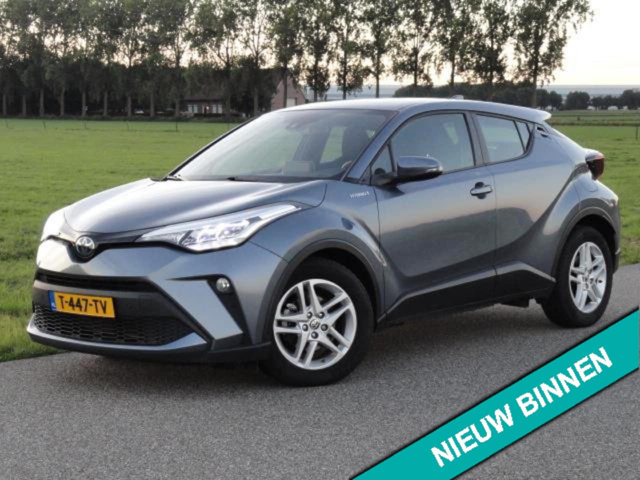 Toyota C-HR - 1.8 Hybrid Active Full LED / CAMERA / ECC / NAVIG - AutoWereld.nl