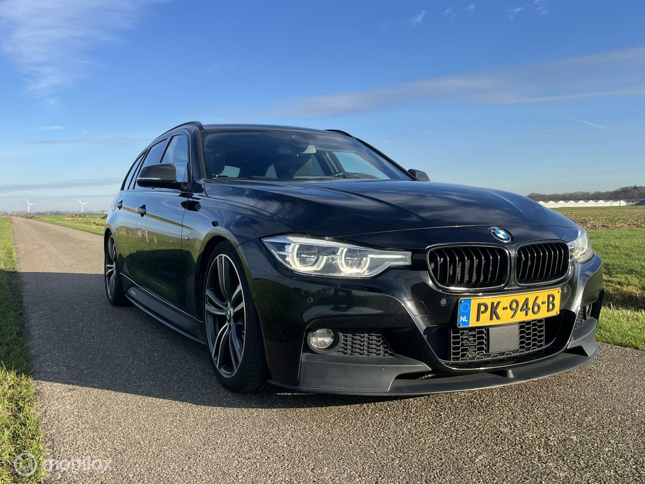 BMW 3-serie Touring - 330i High Executive m pakket bom vol - AutoWereld.nl