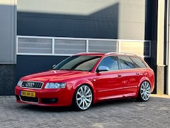 Audi A4 Avant - 2.0 Exclusive bj.2002 S4 clone|Clima|Trekhaak|NL auto