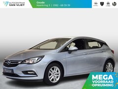 Opel Astra - 1.0 Edition Automaat | Navigatie | Parkeersensoren Voor/Achter | Stoelverwarming | Stuurve