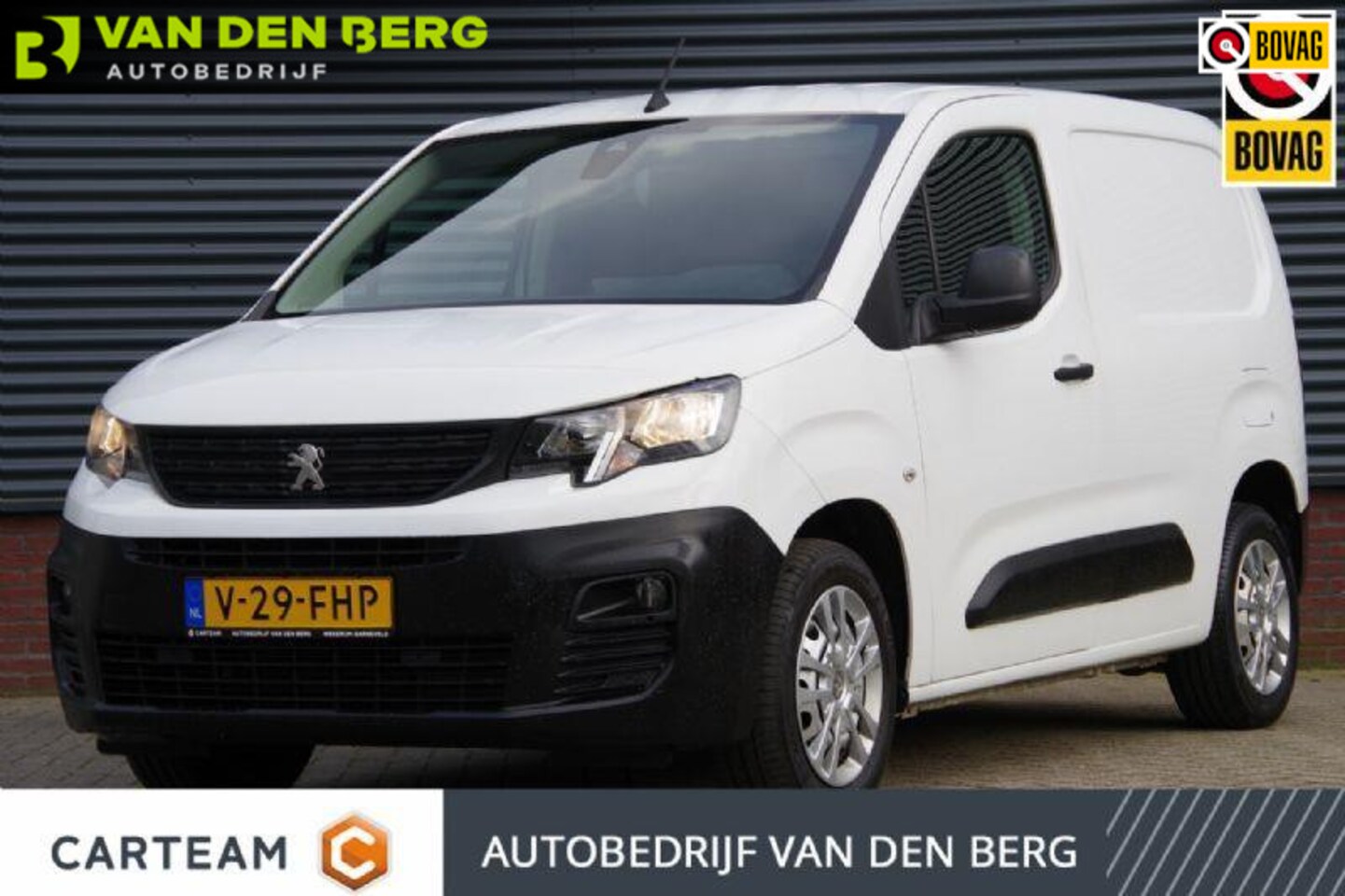 Peugeot Partner - 1.5 BlueHDI Premium 131PK AUT. CAMERA, NAVI, CRUISE, AIRCO, PARKEERSENSOREN - AutoWereld.nl