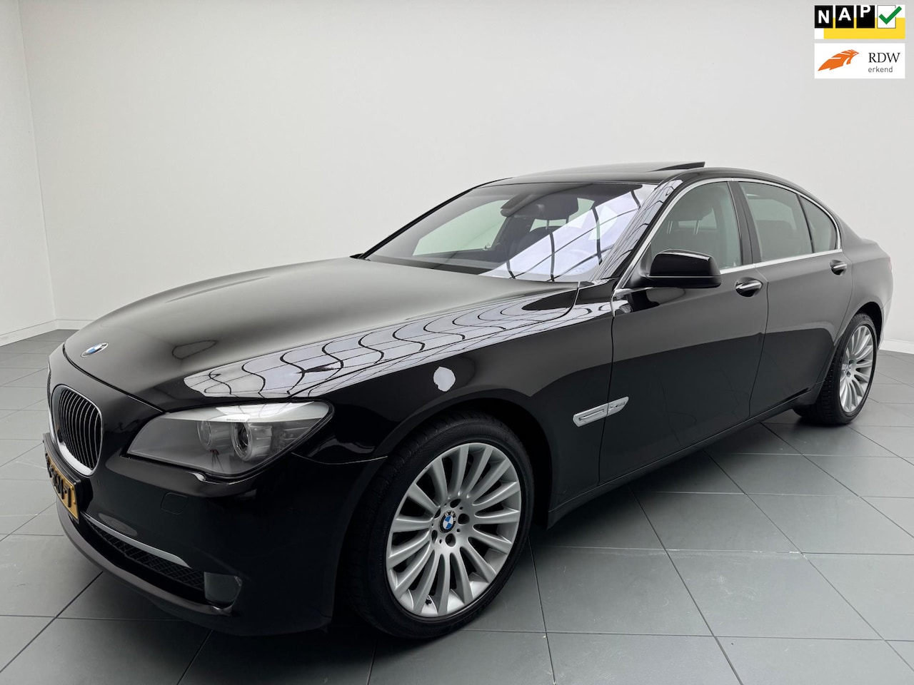 BMW 7-serie - 740d X Line High 306 Pk Automaat Airco Navi Schuifdak Softclose Duitse Papiren - AutoWereld.nl