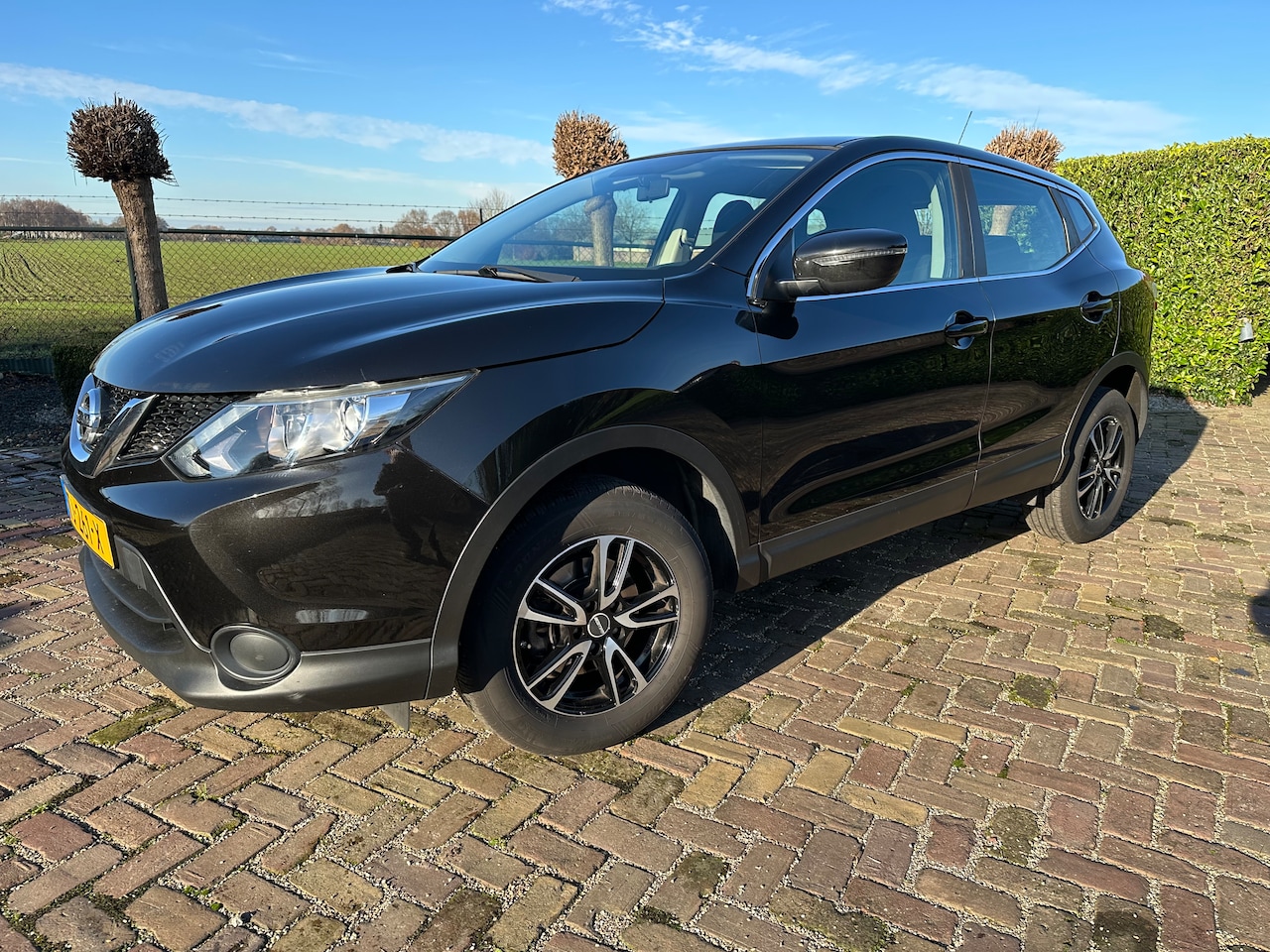 Nissan Qashqai - 1.2 Acenta Trekhaak | Cruise Control | Airco - AutoWereld.nl