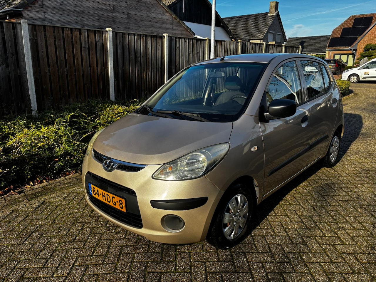 Hyundai i10 - 1.1 Active Cool APK tot 17 oktober 2025 - AutoWereld.nl