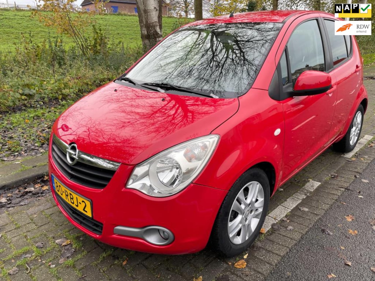 Opel Agila - 1.2 Edition automaat , airco - AutoWereld.nl