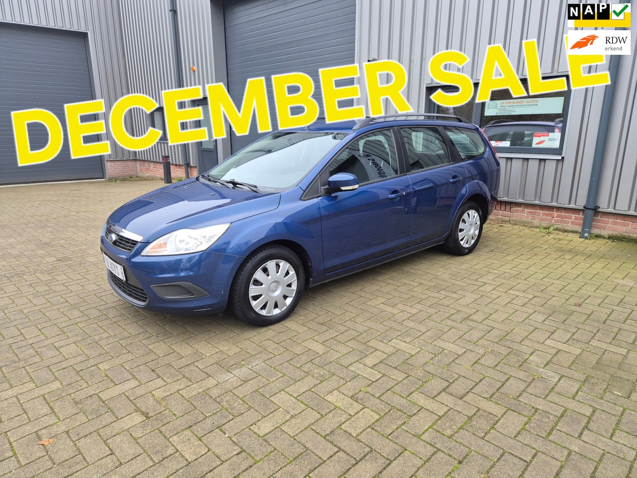 Ford Focus Wagon - 1.6-16V Ambiente DECEMBER SALE VAN € 2750 VOOR € 2500 - AutoWereld.nl