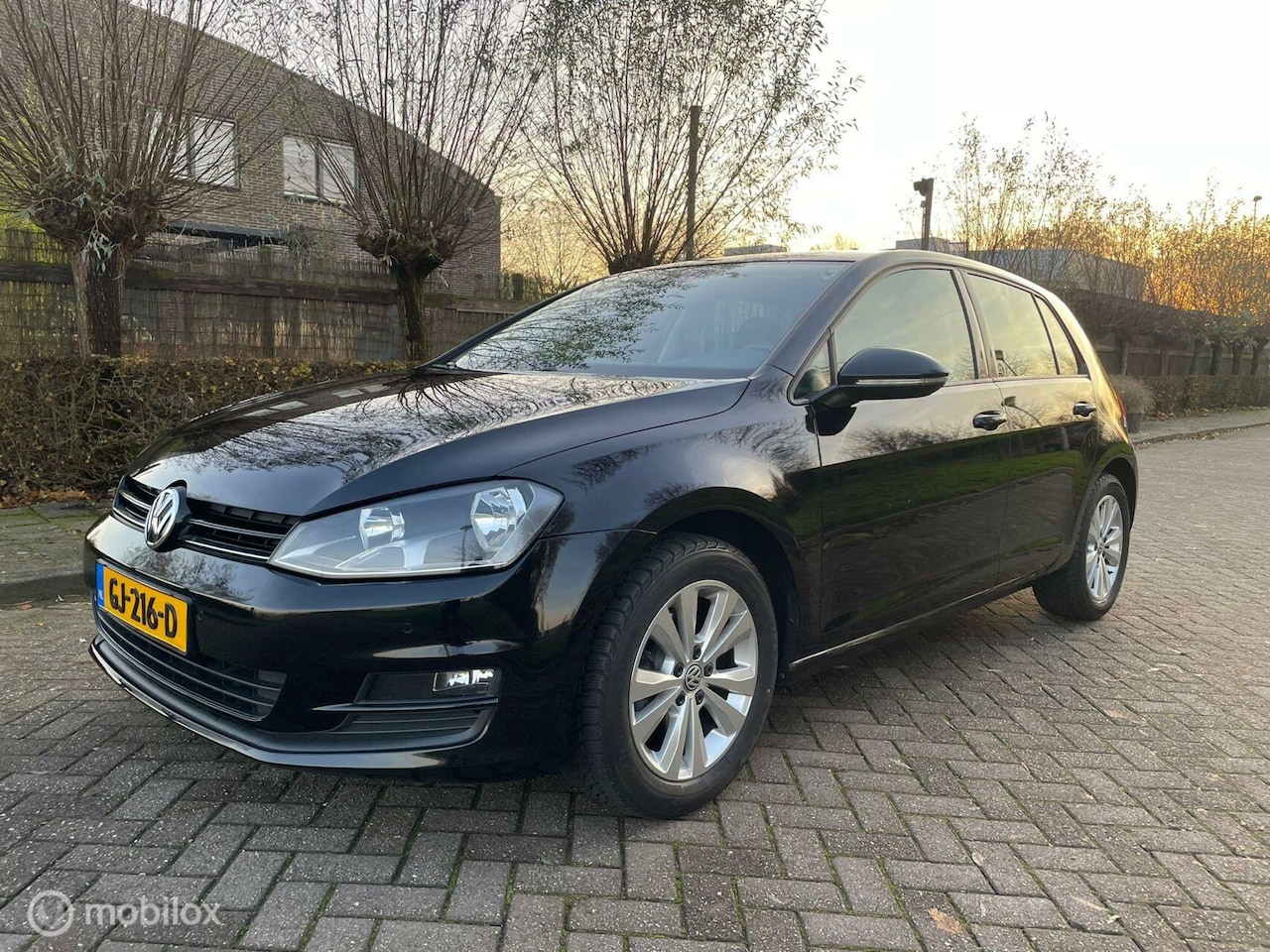 Volkswagen Golf - 1.2 TSI Comfortline Aut! - AutoWereld.nl