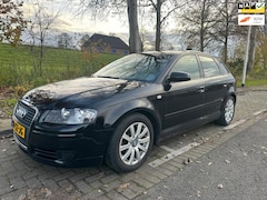 Audi A3 Sportback - 1.8 TFSI Attraction met nap , airco