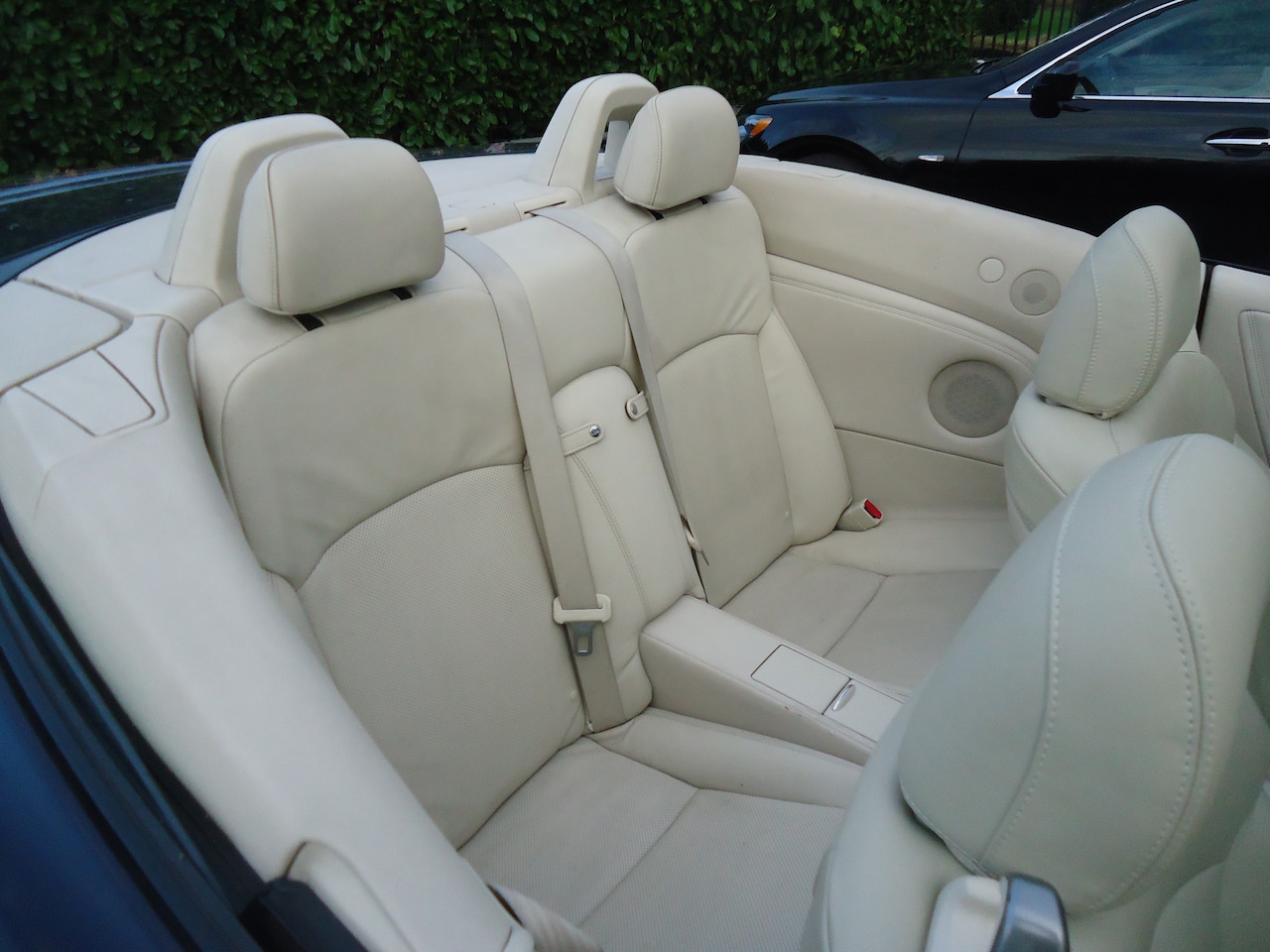 Lexus IS Cabriolet - 250C Executive WINTERPRIJS