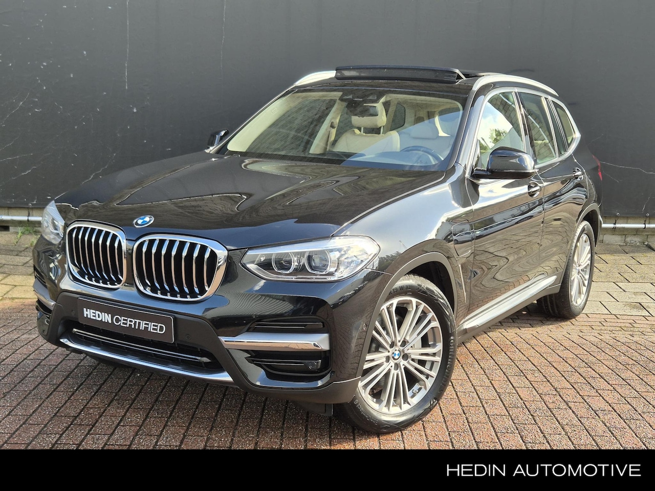 BMW X3 - xDrive30e | Luxury Line | Trekhaak Elektrisch Uitklapbaar | Panorama Dak | Stoel Verwarmin - AutoWereld.nl