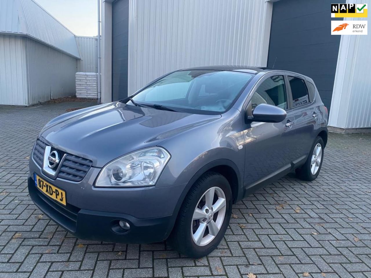 Nissan Qashqai - 2.0 Tekna Pack / AUT / Pano-dak - AutoWereld.nl