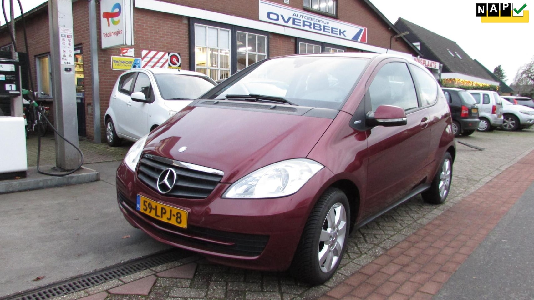 Mercedes-Benz A-klasse - 160 BlueEFFICIENCY Limited Edition 160 BlueEFFICIENCY Limited Edition - AutoWereld.nl