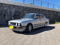 BMW 5-serie - 528i