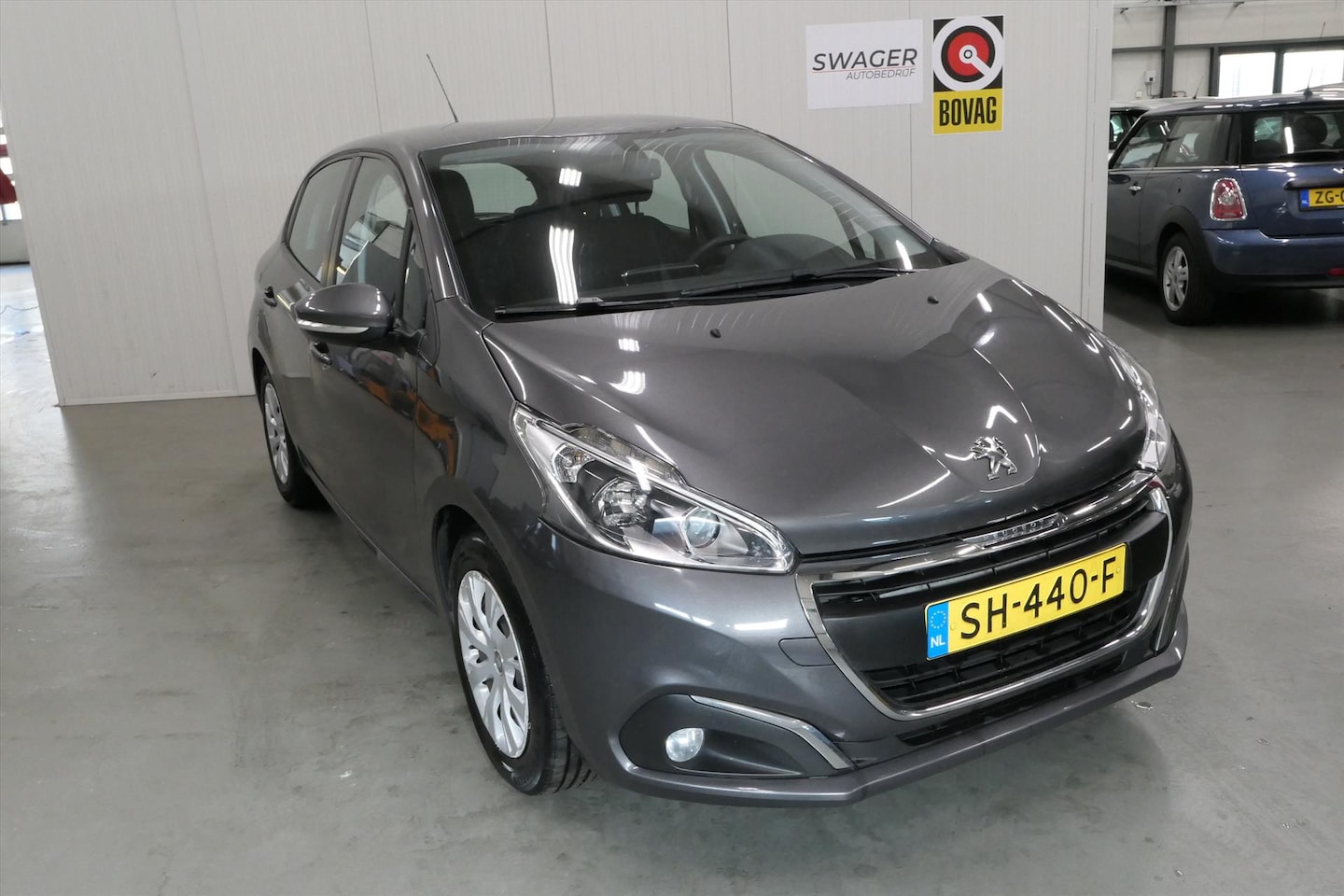 Peugeot 208 - 1.2 Puretech 82pk 5D Blue Lion - AutoWereld.nl