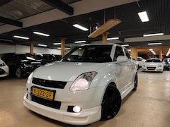 Suzuki Swift - 1.3 GLS Sport Airco Stoelvw Nwe Koppeling