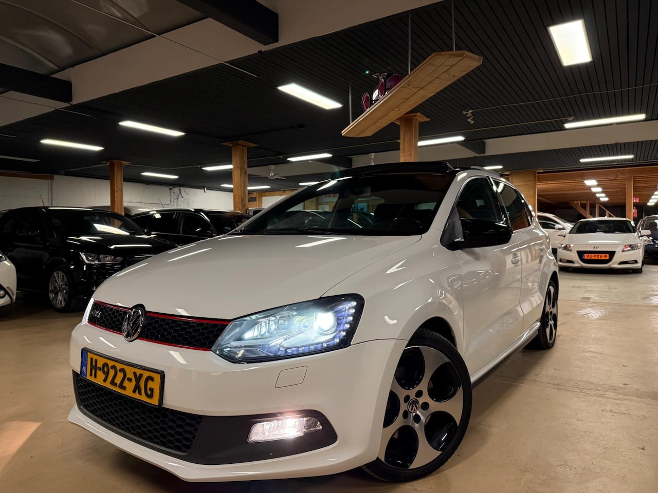 Volkswagen Polo - 1.4 TSI GTI Pano Airco Cruise Control - AutoWereld.nl