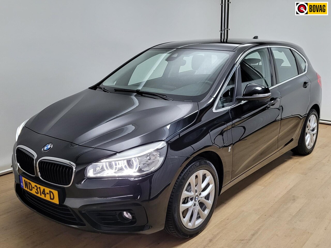 BMW 2-serie Active Tourer - 225xe iPerformance Centennial Executive | Clima | Navi | Cruise | Luxe uitvoering - AutoWereld.nl