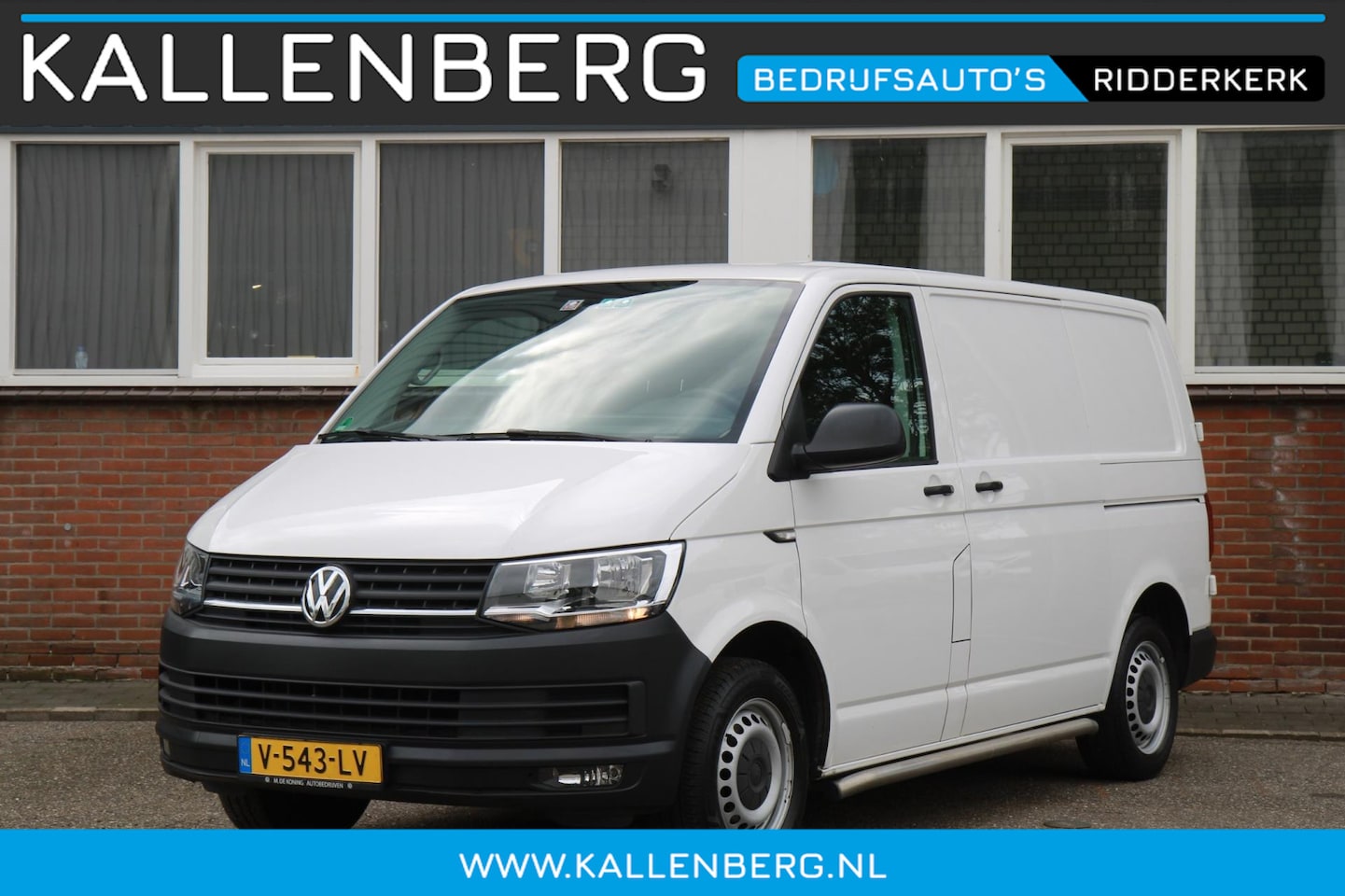 Volkswagen Transporter - 2.0 TDI L1H1 Comfortline / Laadruimte inrichting / dubbele schuifdeur / carplay - AutoWereld.nl