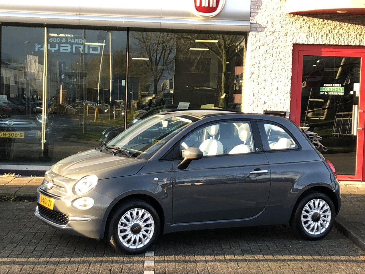 Fiat 500 C - 1.0 Hybrid Lounge AIRCO|APPLE/ANDROID|15" - AutoWereld.nl