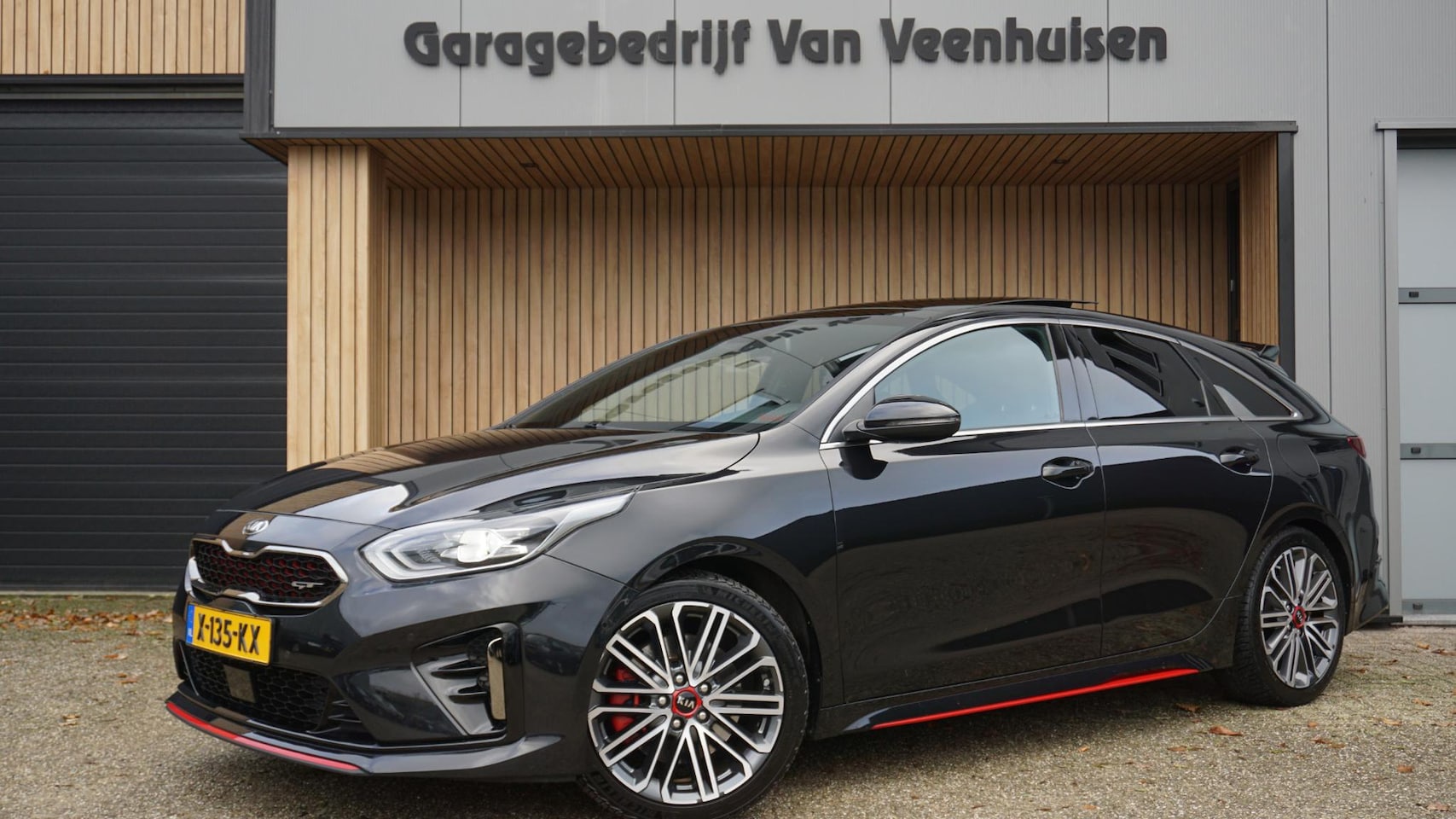 Kia Pro cee'd - 1.6 T-GDi 204pk GT-Line Pano.Dak Virtual Cockpit JBL Sound Keyless 18inch LM A-Camera Stoe - AutoWereld.nl