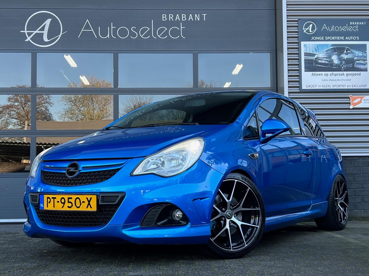 Opel Corsa - 1.6-16V Turbo OPC Kuipstoelen Cruise 192pk - AutoWereld.nl