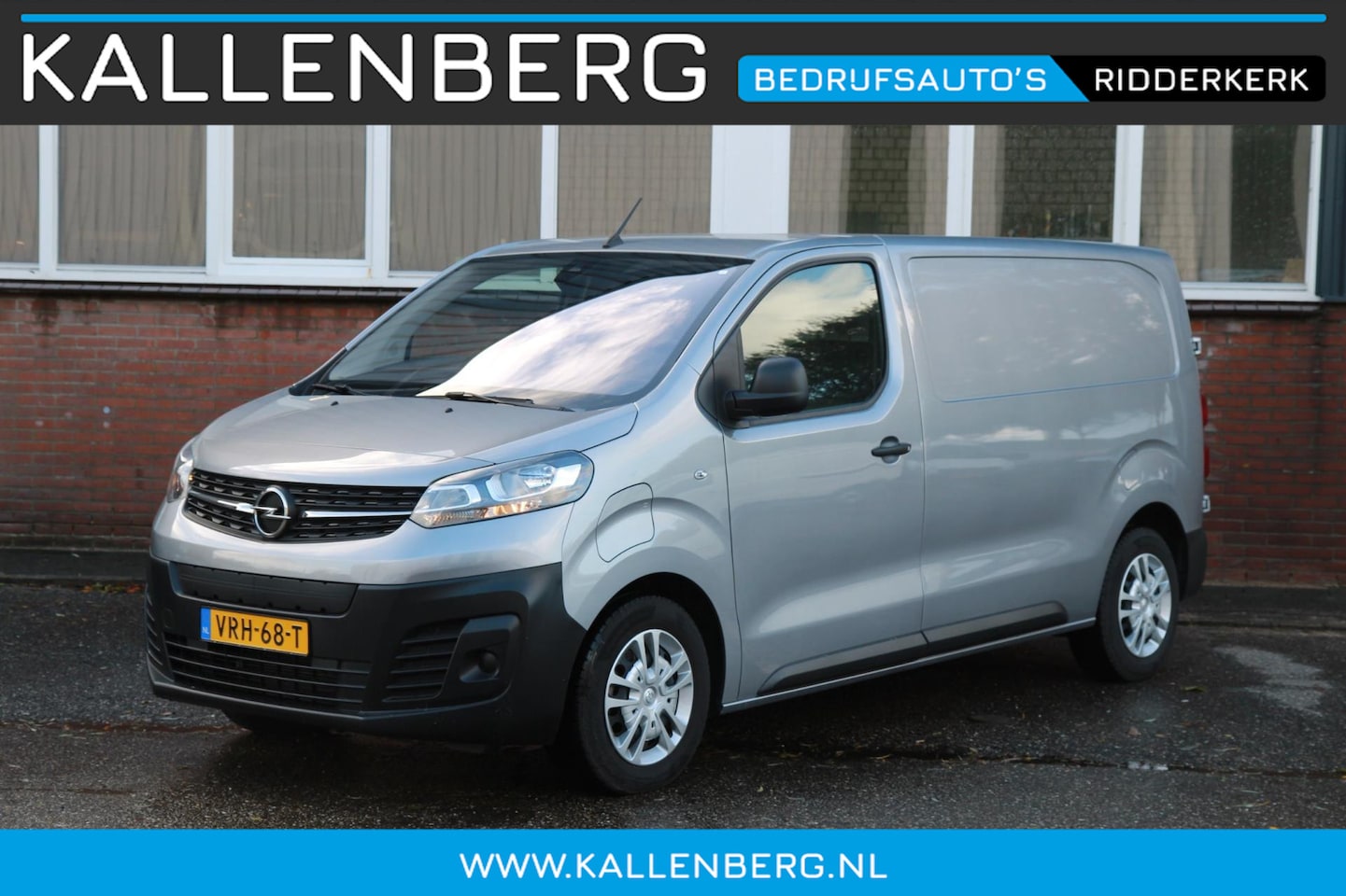 Opel Vivaro-e - L2H1 Innovation 50 kWh / App connect / Navi / 3 Zits - AutoWereld.nl