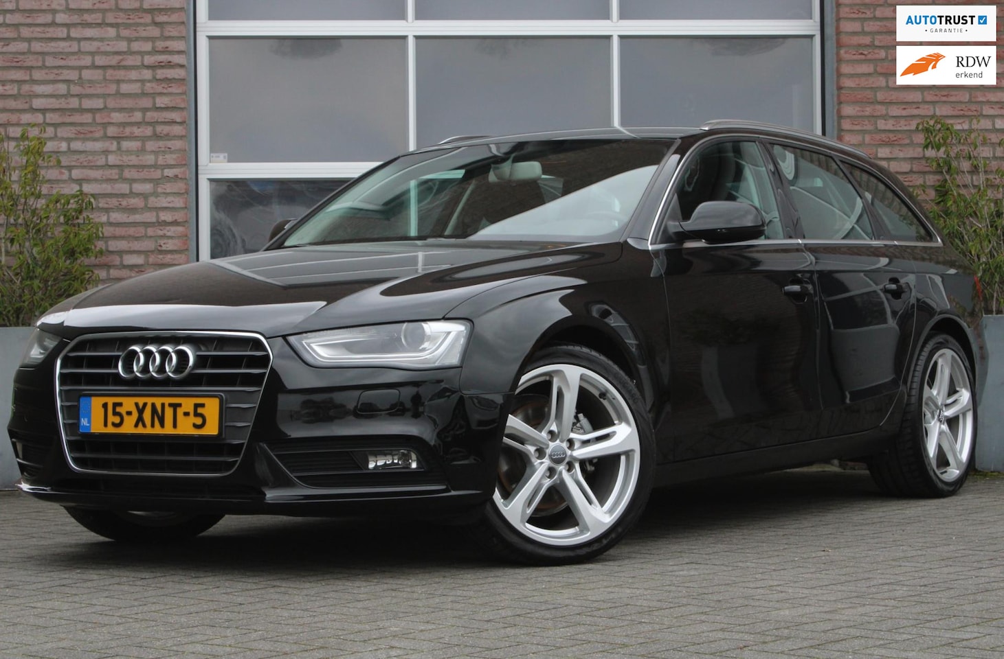 Audi A4 Avant - 1.8 TFSI Pro Line / automaat / carplay / navi - AutoWereld.nl