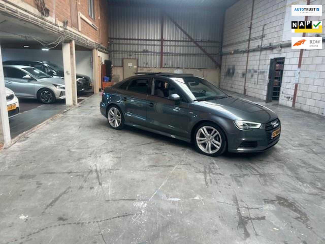 Audi A3 Limousine - 1.5 TFSI CoD Sport S Line Edition 1.5 TFSI CoD Sport S Line Edition - AutoWereld.nl