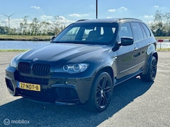 BMW X5 - 4.4i M, Softclose, Keyless, Head Up, Panoramdak, 556PK