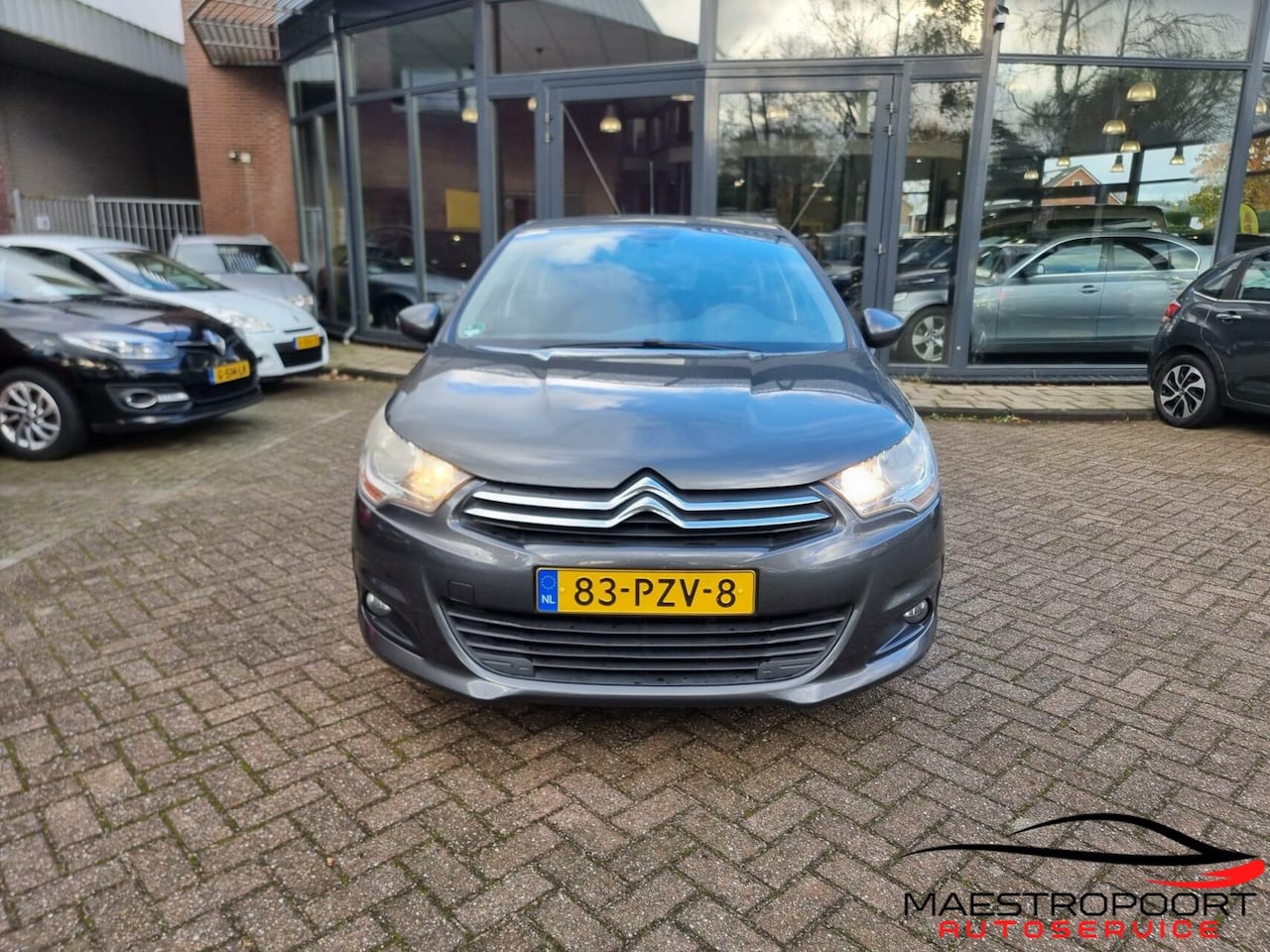 Citroën C4 - 1.6 VTi Attraction 1.6 VTi Attraction - AutoWereld.nl