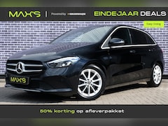 Mercedes-Benz B-klasse - 200 Business Solution Luxury | Cruise Control |Voorstoelen Verwarmd | Parkeer Assistent |