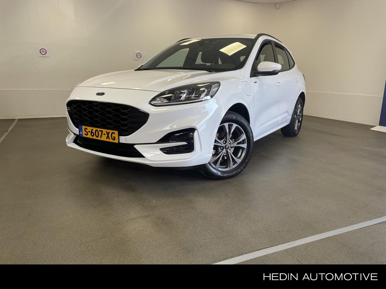 Ford Kuga - 2.5 PHEV ST-Line | Winter Pack | Driver Assistance Pack - AutoWereld.nl