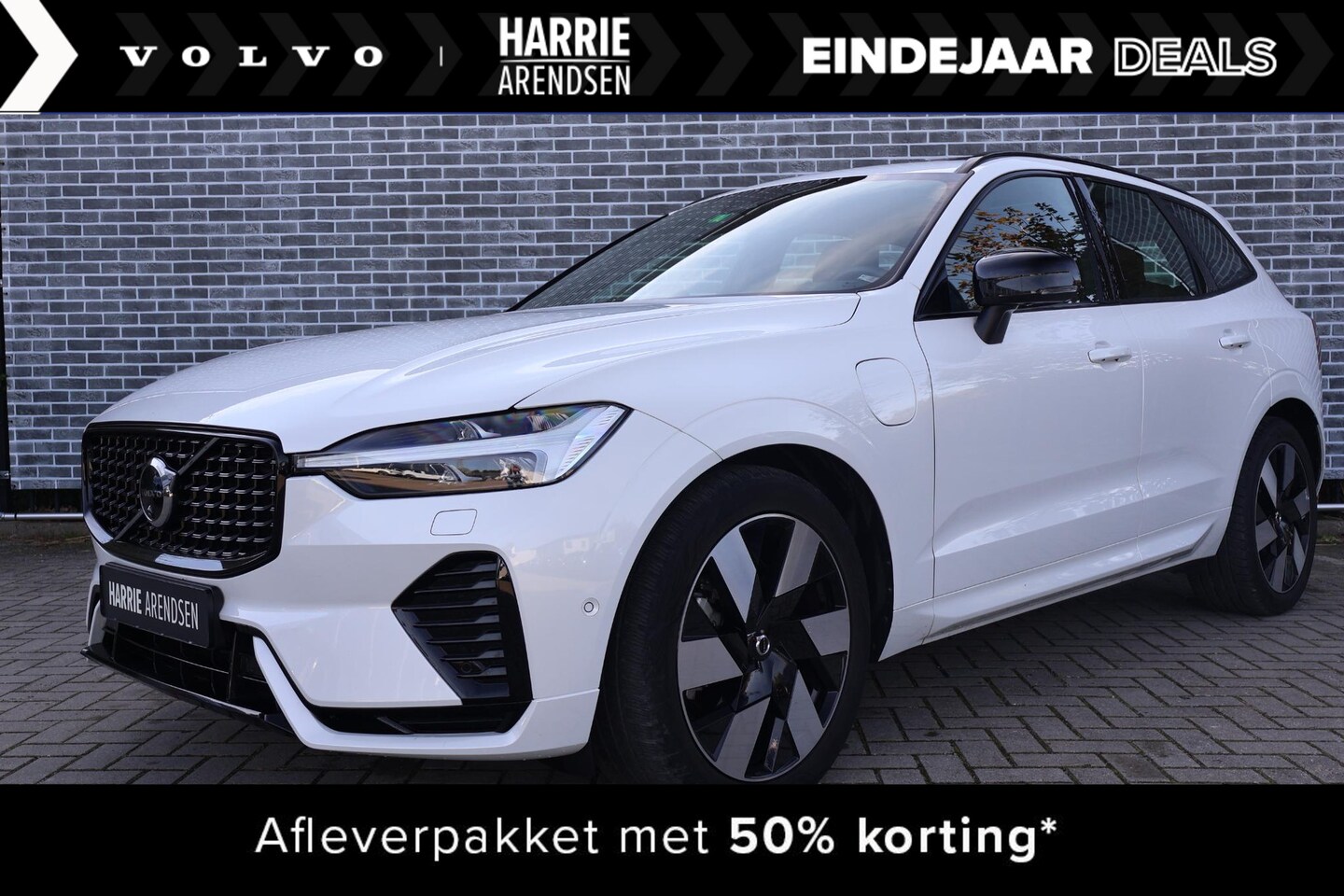 Volvo XC60 - 2.0 Recharge T6 AWD Ultimate Dark | Luchtvering | Trekhaak | Bowers & Wilkens Audio | Schu - AutoWereld.nl