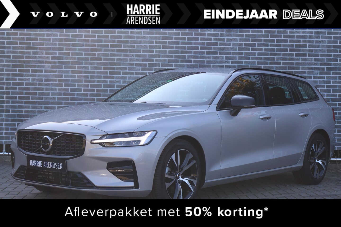 Volvo V60 - B4 Plus Dark | Adaptive cruise control | Trekhaak | Stoel- en stuurverwarming | Dode hoek - AutoWereld.nl