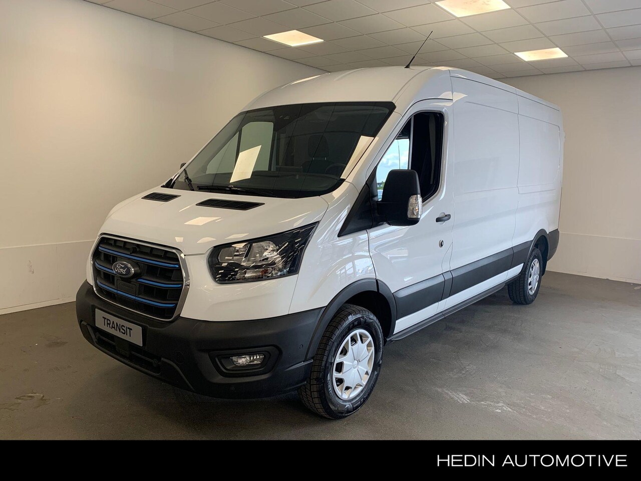 Ford E-Transit - 350 L3H2 Trend 68kWh - AutoWereld.nl