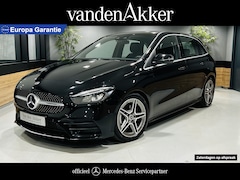 Mercedes-Benz B-klasse - 180 AMG // Trekhaak // Achteruitrijcamera // Cruise Control // Elektrische Achterklep // S