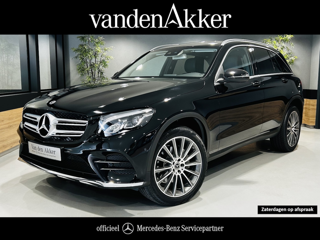 Mercedes-Benz GLC-klasse - 250 4MATIC AMG // 20" Multi-Spaak Velgen // Lane Assist // Privacy Glas // LED Koplampen / - AutoWereld.nl