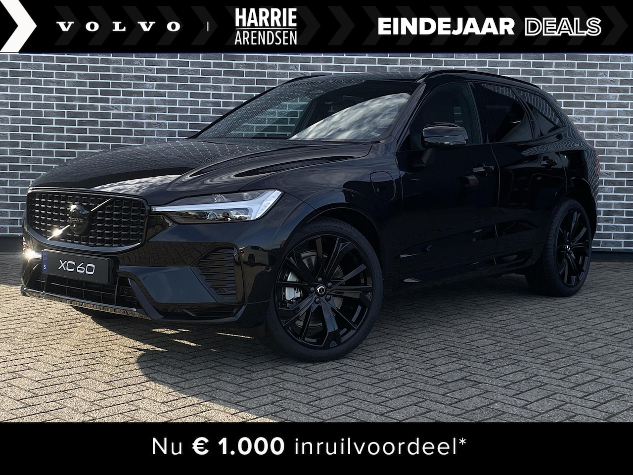 Volvo XC60 - 2.0 Recharge T6 AWD Plus Black Edition | Luchtvering | Harman Kardon audio | 360 Camera| S - AutoWereld.nl