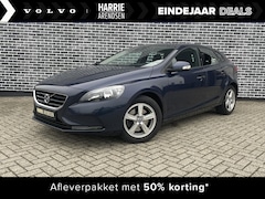 Volvo V40 - 1.6 T2 | Trekhaak | Navigatie | Climate control | Parkeersensoren | Cruise control |