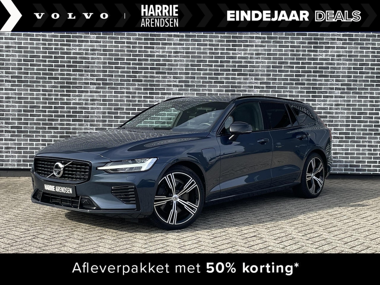 Volvo V60 - 2.0 T6 Recharge AWD R-Design | Panoramadak | Rondomzichtcamera | Adaptieve Cruise Control - AutoWereld.nl