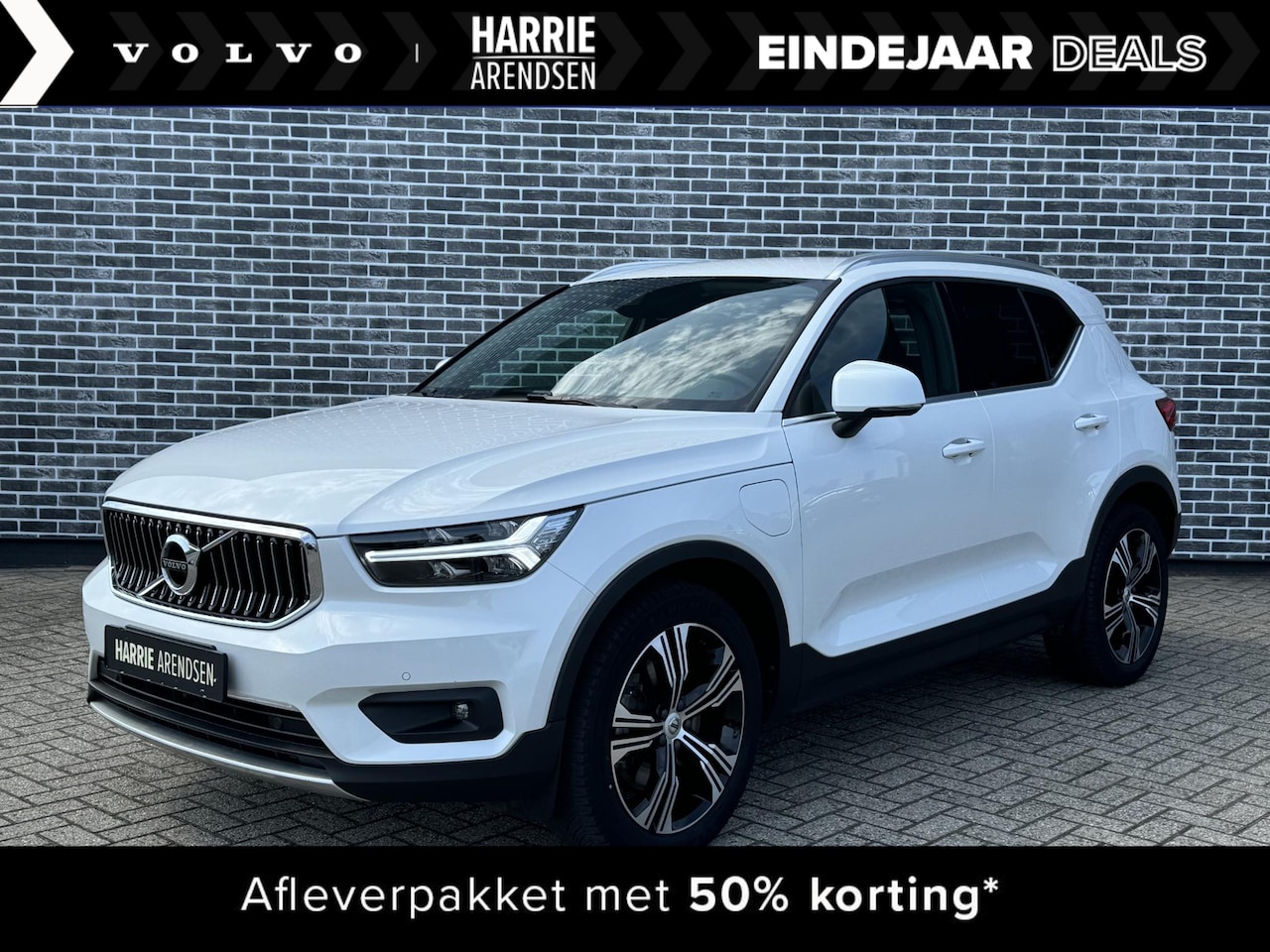 Volvo XC40 - Recharge T5 Inscription | Lederen bekleding | Parkeercamera | 19 inch velgen | DAB+ radio - AutoWereld.nl