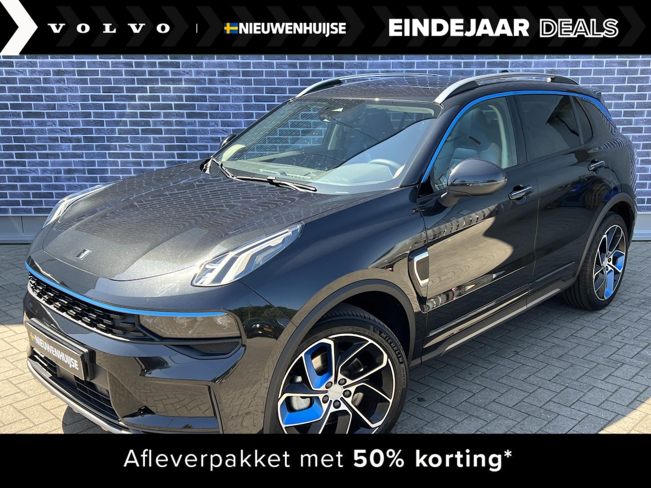 Lynk & Co 01 - Plug-in Hybrid | Panoramadak | Adaptive cruise control | LED koplampen | Camera | 20 inch - AutoWereld.nl