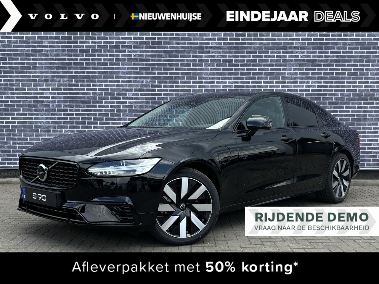 Volvo S90 - T8 Plug-in hybrid AWD Plus Dark Long Range | Harman Kardon audio | Stoelventilatie | Googl - AutoWereld.nl