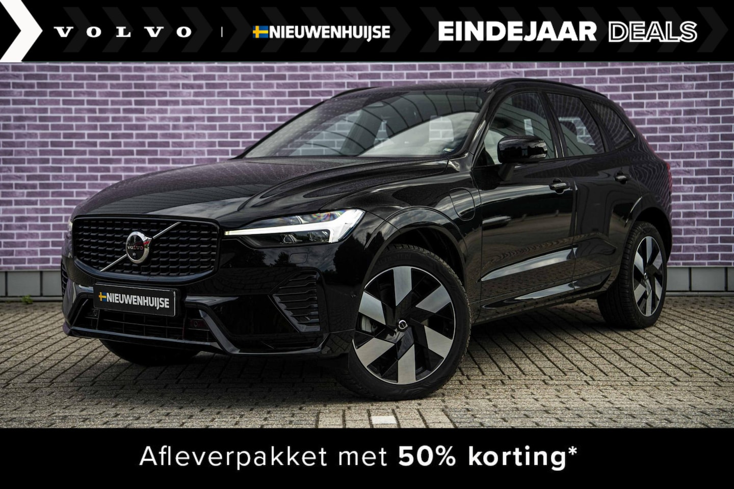 Volvo XC60 - Recharge T6 AWD Ultimate Dark | Luchtvering | Bowers & Wilkins audio | Trekhaak | 360 Came - AutoWereld.nl